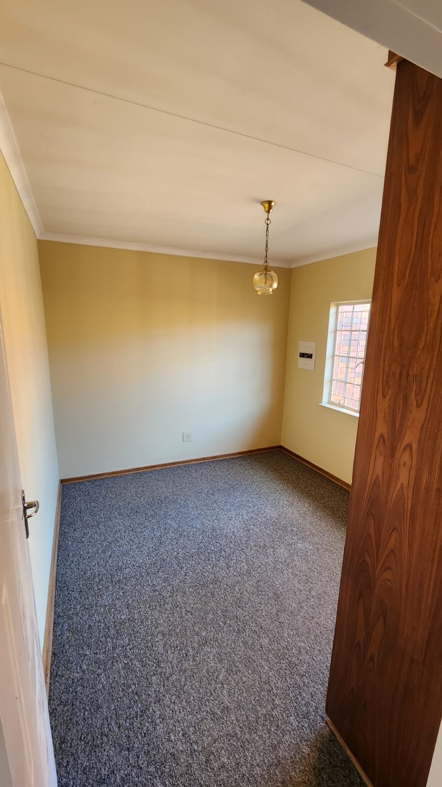 2 Bedroom Property for Sale in Langenhovenpark Free State